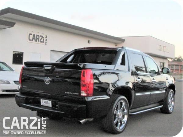 2009 Cadillac Escalade EXT Truck Clean Title All Black Navigation 131k for sale in Escondido, CA – photo 3