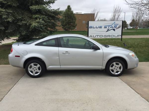 2007 CHEVROLET COBALT LS - 5-Speed Manual 4-CYLINDER Chevy RUNS GREAT for sale in Frederick, CO – photo 2