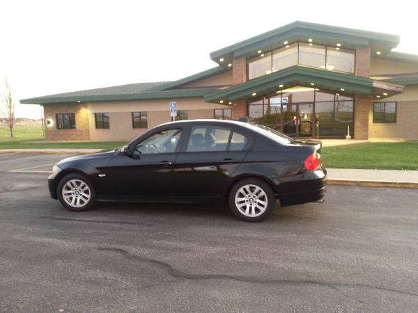 2007 BMW 328Xi awd $4,200 obo - cars & trucks - by owner - vehicle... for sale in Marion, IA – photo 2