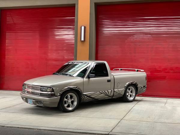 03 Chevy S10 for sale in Oregon City, OR – photo 2