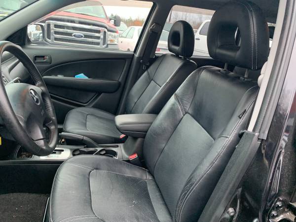 2005 MITSUBISHI OUTLANDER LIMITED LEATHER SUNROOF WARRANTY! 113K... for sale in Kittery, ME – photo 6
