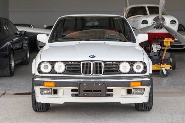 1988 BMW (E30) 325iX Coupe Alpine White/Cardinal Red 5-Speed AWD for sale in Lafayette, CO – photo 8