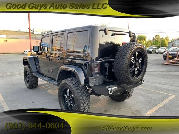 2011 Jeep Wrangler Unlimited / Nav / 37" tires / Heated Seats / SALE for sale in Anchorage, AK – photo 5