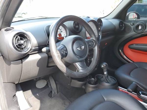 2013 MINI Cooper Countryman Base with - cars & trucks - by dealer -... for sale in Miami, FL – photo 7