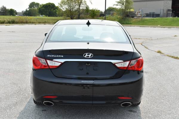 2013 Hyundai Sonata SE ***47K MILES ONLY*** - cars & trucks - by... for sale in Omaha, IA – photo 9