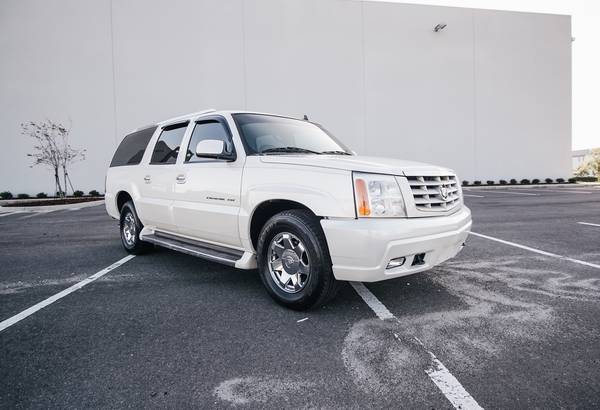 2006 Cadillac Escalade ESV AWD Super Clean Southern No Salt - cars &... for sale in Tallahassee, FL – photo 10