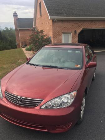 2005 Toyota Camry for sale in Inwood, WV – photo 3