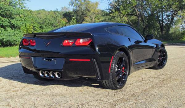 2016 Corvette coupe, Black/Black, 2LT, auto, black wheels, 19K for sale in Janesville, WI – photo 2