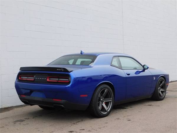 2019 Dodge Challenger SRT Hellcat coupe - BAD CREDIT OK! for sale in Southfield, MI – photo 3