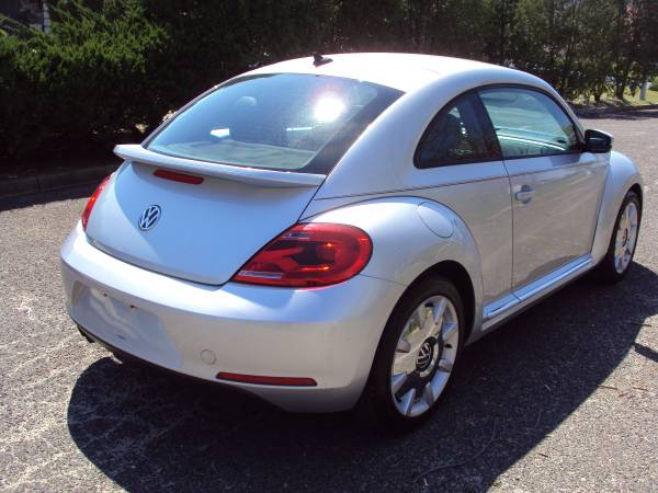 2012 Volkswagen Beetle 59k very clean, runs great for sale in south jersey, NJ – photo 4