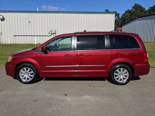 2014 Chrysler Town & Country Touring, Camera, DVD, Power Doors/Hatch!! for sale in Sanford, NC – photo 4