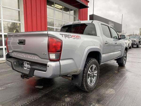 2018 Toyota Tacoma Double Cab TRD Sport Pickup 4D 5 ft Family Owned!... for sale in Fremont, NE – photo 7
