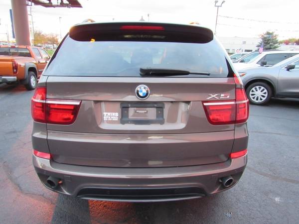 2013 BMW X5 AWD xDrive35i - cars & trucks - by dealer - vehicle... for sale in Rockford, IL – photo 7