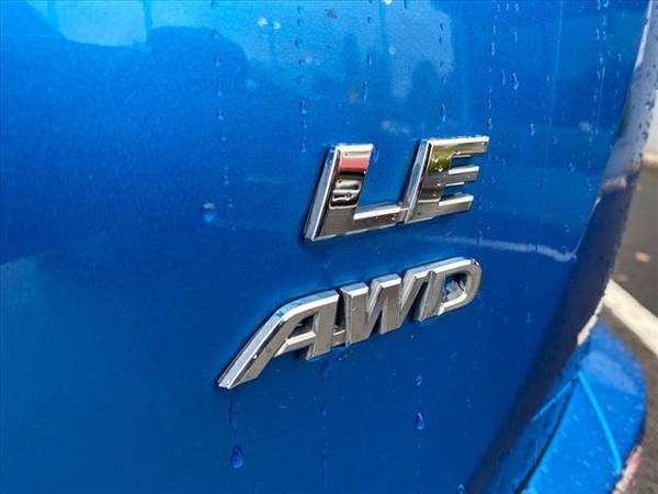 2018 Toyota RAV4 AWD All Wheel Drive RAV 4 LE LE SUV - cars & trucks... for sale in Milwaukie, OR – photo 4