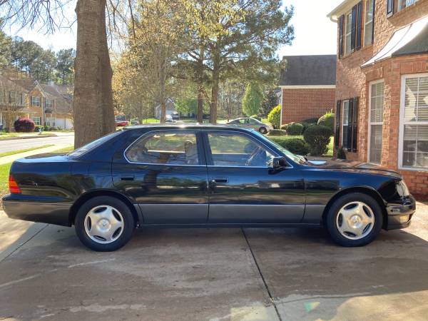 Clean Lexus, 1999 Two Owners for sale in McDonough, GA – photo 2