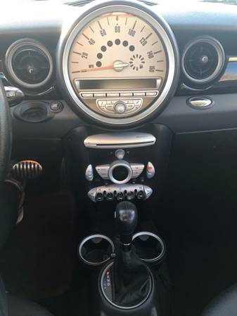 2009 Mini Cooper S - cars & trucks - by owner - vehicle automotive... for sale in Palatine, IL – photo 9