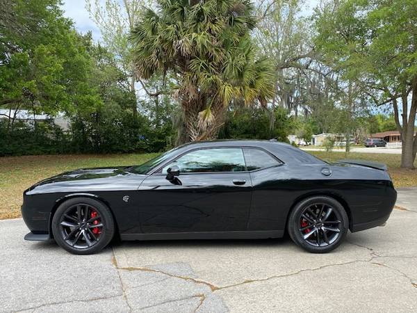 2017 Dodge Challenger SRT HELLCAT Both sets of wheels included! WOW! for sale in Lake Mary, FL – photo 2