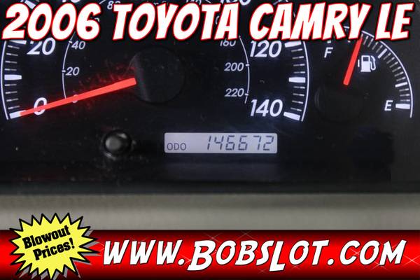 2006 Toyota Camry LE For Sale - Excellent - cars & trucks - by... for sale in Omaha, NE – photo 11