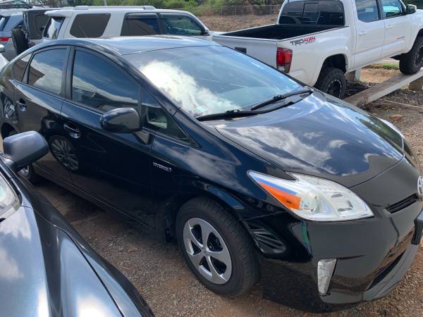 ((( GAS SAVER ))) 2014 TOYOTA PRIUS - cars & trucks - by dealer -... for sale in Kihei, HI – photo 2