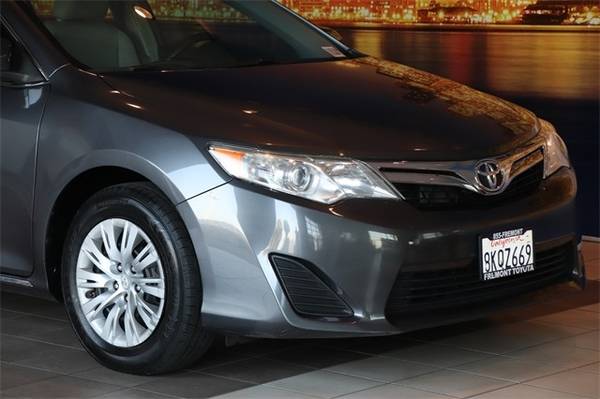 *2014* *Toyota* *Camry* *LE* - cars & trucks - by dealer - vehicle... for sale in Fremont, CA – photo 2