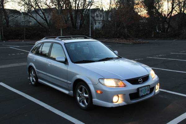 2002 Mazda Protege5 - cars & trucks - by owner - vehicle automotive... for sale in Corvallis, OR – photo 2