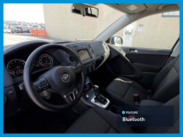 2017 VW Volkswagen Tiguan Limited 2 0T 4Motion Sport Utility 4D suv for sale in Columbia, SC – photo 24