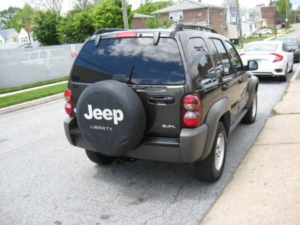 2006 Jeep Liberty Sport 4WD - Ask About Our Special Pricing! - cars for sale in Prospect Park, PA – photo 5