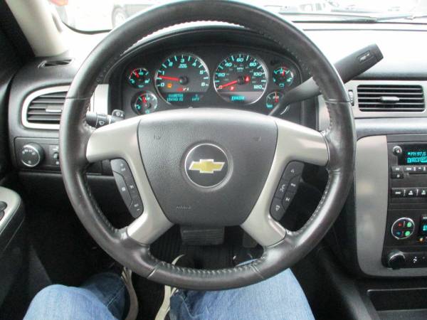 2011 Chevrolet Avalanche 4x4 4WD Chevy Truck LT Z71 Heated Leather for sale in Brentwood, NH – photo 15