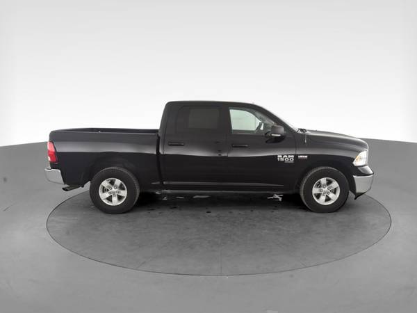 2020 Ram 1500 Classic Crew Cab SLT Pickup 4D 5 1/2 ft pickup Black -... for sale in Springfield, MA – photo 13