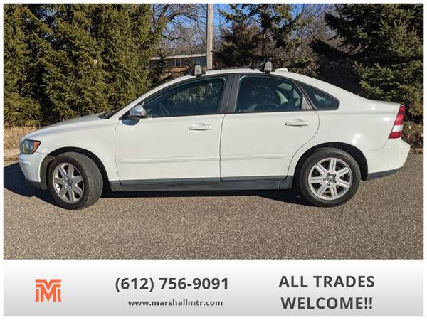 2007 Volvo S40 - Financing Available! - cars & trucks - by dealer -... for sale in Anoka, MN – photo 2