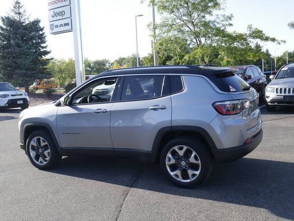 2017 Jeep New Compass Limited for sale in Brooklyn Park, MN – photo 9