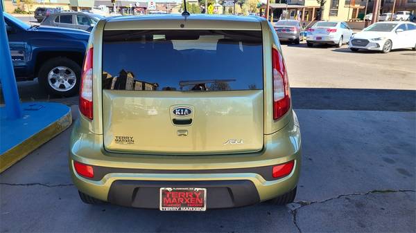 2012 Kia Soul Plus hatchback Green - cars & trucks - by dealer -... for sale in Flagstaff, AZ – photo 19