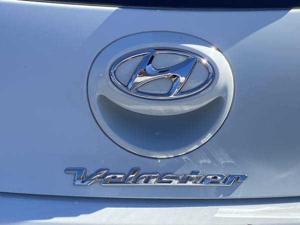 2013 Hyundai Veloster 3 DOOR HATCHBACK, ONE OWNER, BLUETOOTH for sale in Virginia Beach, VA – photo 9