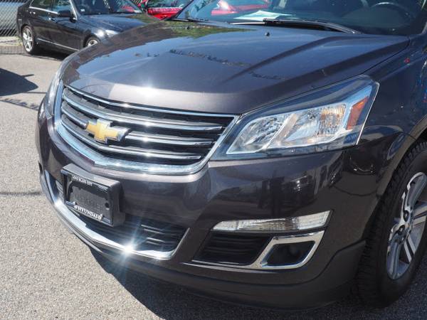 2015 Chevrolet Chevy Traverse LT - - by dealer for sale in Long Island City, NY – photo 9
