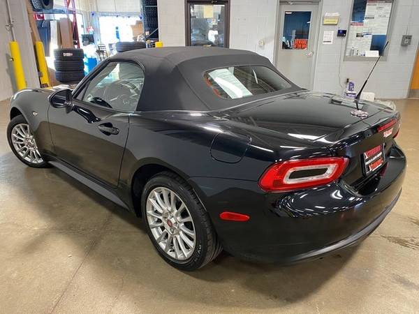 2017 Fiat 124 Spider Classica 2D Convertible - - by for sale in Coopersville, MI – photo 4