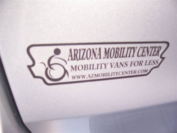 2018 Toyota Sienna LE Wheelchair Handicap Mobility Van - cars & for sale in Phoenix, AZ – photo 13