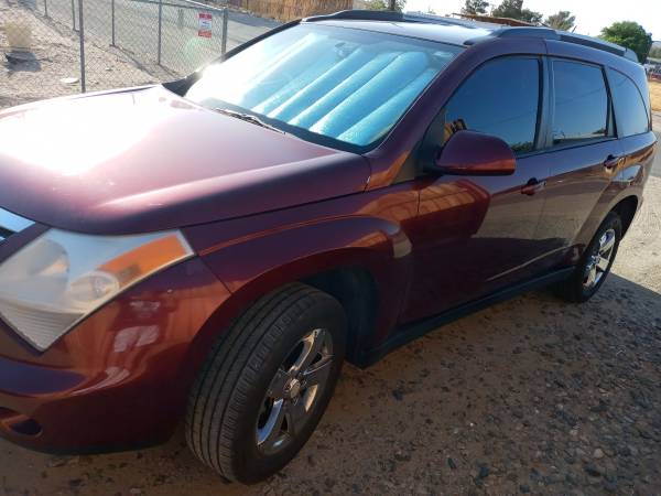 3rd row! Low miles! General Motors! 08 Suzuki! - - by for sale in Barstow, CA – photo 2