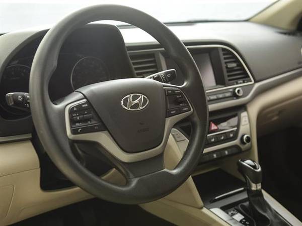 2017 Hyundai Elantra SE Sedan 4D sedan Off white - FINANCE ONLINE for sale in Charleston, SC – photo 2