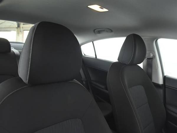 2016 Kia Forte LX Sedan 4D sedan WHITE - FINANCE ONLINE for sale in Atlanta, TN – photo 5
