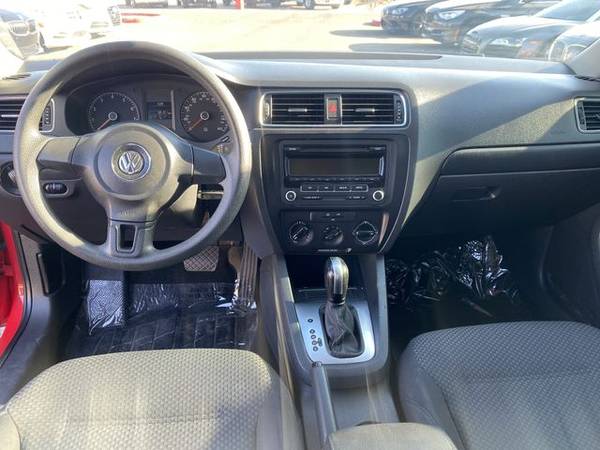2014 Volkswagen Jetta - Financing Available! Eagle Auto Group - cars... for sale in Phoenix, AZ – photo 11