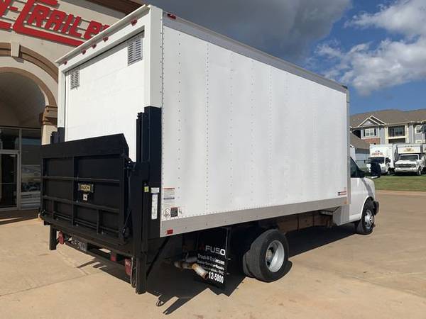 2015 Chevrolet 3500 15' Cargo Box, Gas, Auto, 126K Miles, Lift Gate, F for sale in Oklahoma City, OK – photo 3