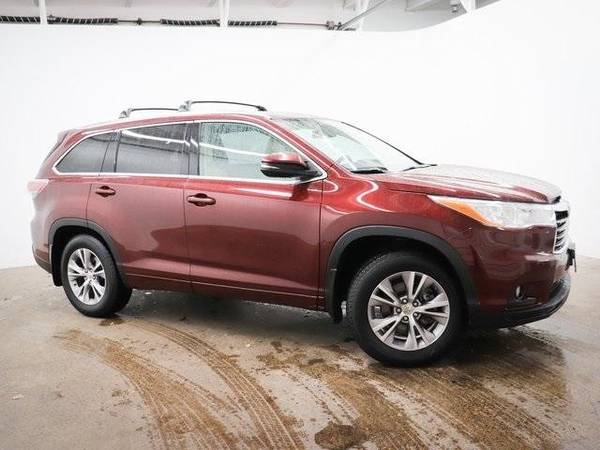 2015 Toyota Highlander All Wheel Drive AWD 4dr V6 XLE SUV - cars &... for sale in Portland, OR – photo 6