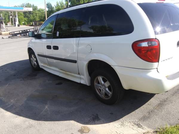2006 Wheelchair Accessible Van for sale in Peru, NY – photo 3