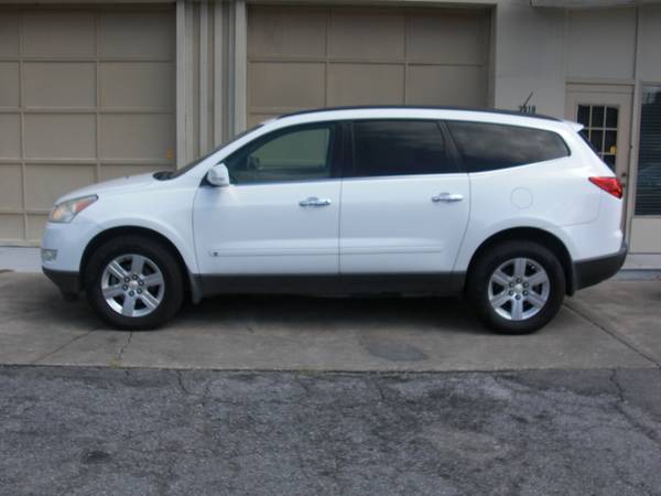 2011 CHEVY TRAVERSE for Sale for sale in Savannah, GA – photo 2
