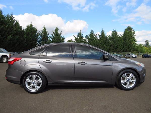 2014 Ford Focus SE - 2.0L - SYNC - WE FINANCE! - cars & trucks - by... for sale in Albany, OR – photo 8
