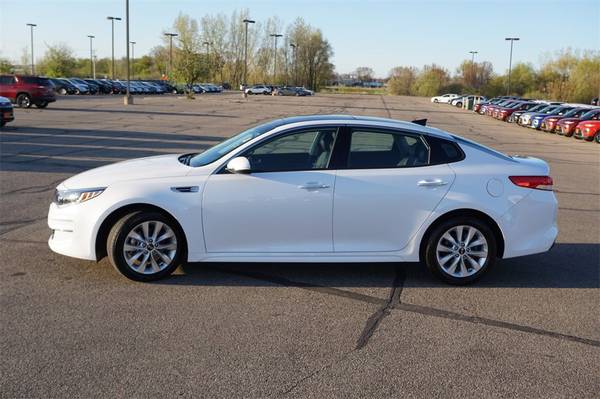 2018 Kia Optima EX - - by dealer - vehicle automotive for sale in Lakeville, MN – photo 10