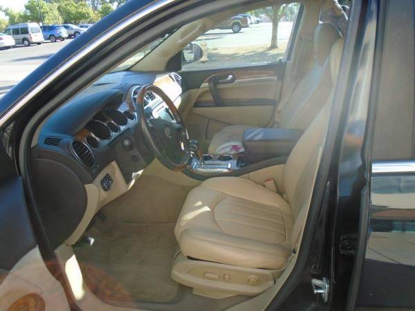 2011 Buick Enclave CXL - Loaded, Very nice for sale in Palo Verde, AZ – photo 5