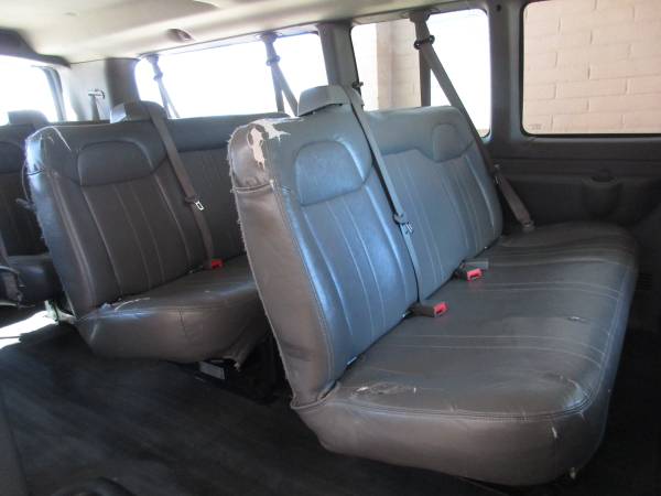 2013 CHEVROLET EXPRESS 3500 CARGO VAN! 6.0L V8! ONE OWNER! for sale in El Paso, TX – photo 17