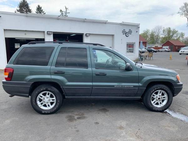 2003 Jeep Grand Cherokee 4dr Laredo 4WD - - by dealer for sale in East Windsor, MA – photo 8