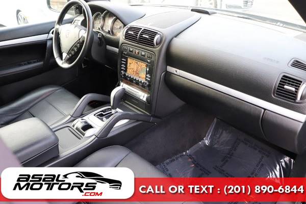 Black 2010 Porsche Cayenne TRIM 85, 672 miles - North Jersey - cars for sale in East Rutherford, NJ – photo 14